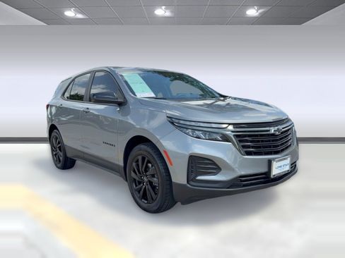 Certified 2024 Chevrolet Equinox LS w/ LS Convenience Package FWD image 7