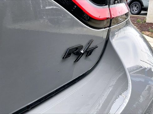 Used 2023 Dodge Charger R/T w/ Plus Group image 7