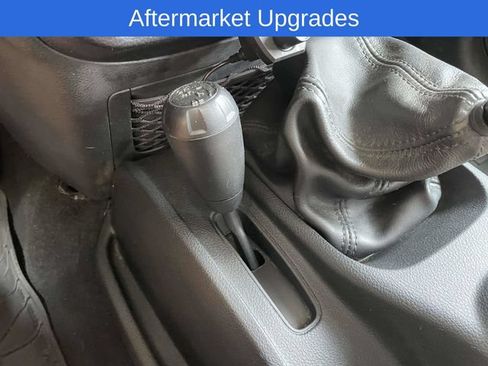 Used 2016 Jeep Wrangler Unlimited Sport AWD/4WD image 32