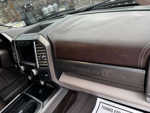 Used 2018 Ford F250 Limited image 33