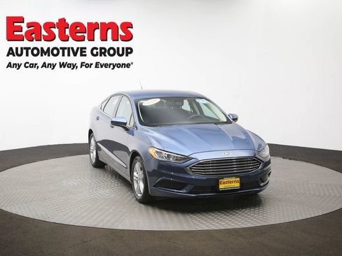 Used 2018 Ford Fusion SE image 50
