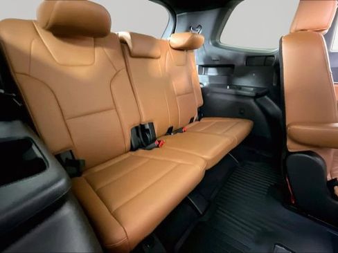 Certified 2024 Kia Telluride EX X-Line AWD/4WD image 25