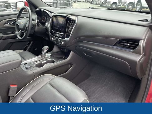 Used 2023 Chevrolet Traverse Premier AWD/4WD image 14
