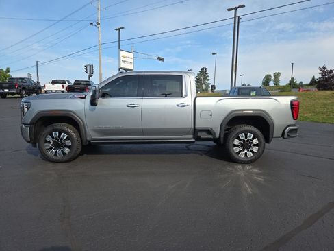 Certified 2024 GMC Sierra 3500 Denali w/ Denali Reserve Package AWD/4WD image 7