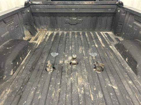 Used 2022 Chevrolet Silverado 2500 LT w/ Convenience Package image 29