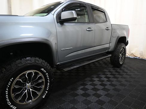 Used 2018 Chevrolet Colorado ZR2 w/ LPO, Premium Interior Package AWD/4WD image 9