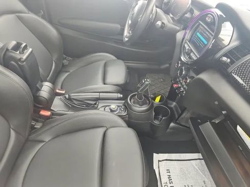 Used 2021 MINI Cooper S w/ 6.5" Touchscreen Package image 8