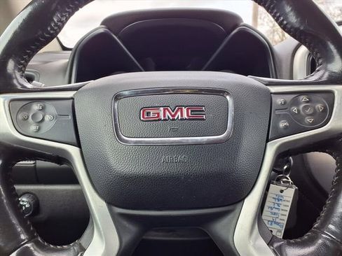Used 2019 GMC Canyon SLE image 13
