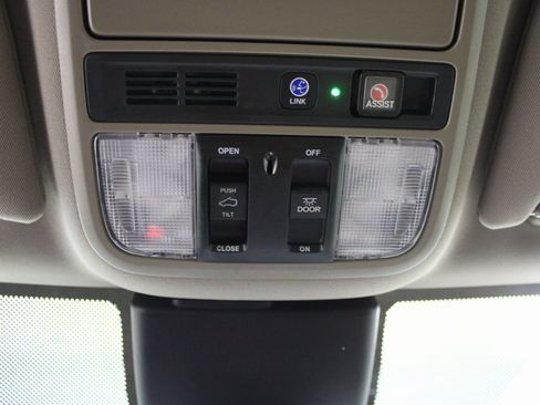 Used 2022 Honda Odyssey Touring image 50