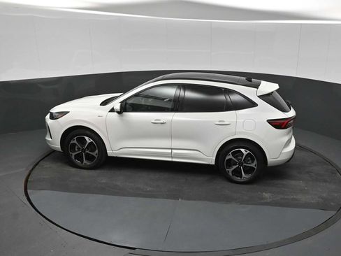 Certified 2025 Ford Escape ST-Line Elite w/ Premium Technology Package AWD/4WD image 51