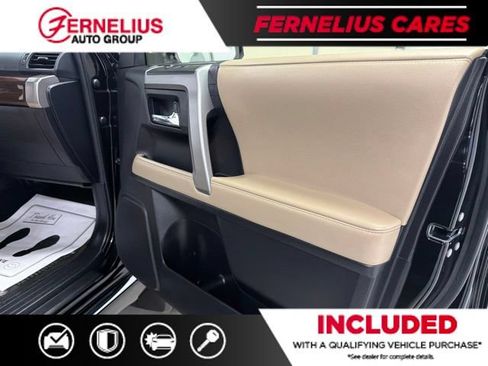 Used 2022 Toyota 4Runner Limited AWD/4WD image 17