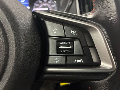 Used 2019 Subaru Crosstrek 2.0i Premium w/ Eyesight System AWD/4WD image 12