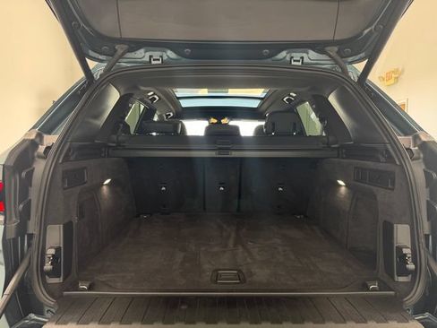 Used 2025 BMW X5 xDrive40i w/ Parking Assistance Package AWD/4WD image 8