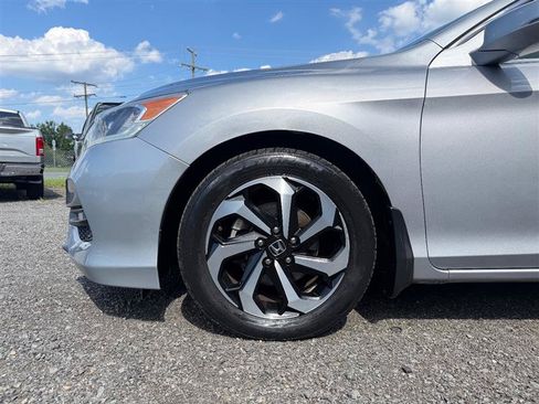 Used 2016 Honda Accord EX-L image 8