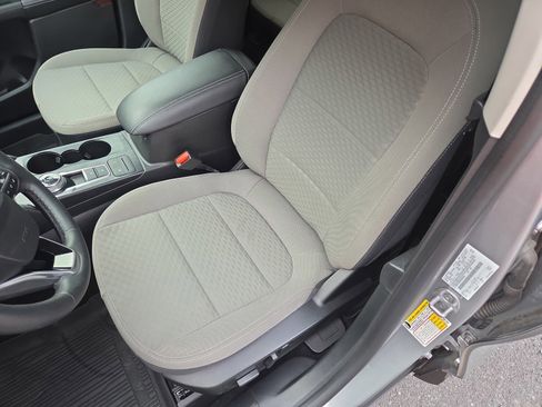 Used 2022 Ford Escape SE w/ Convenience Package image 13