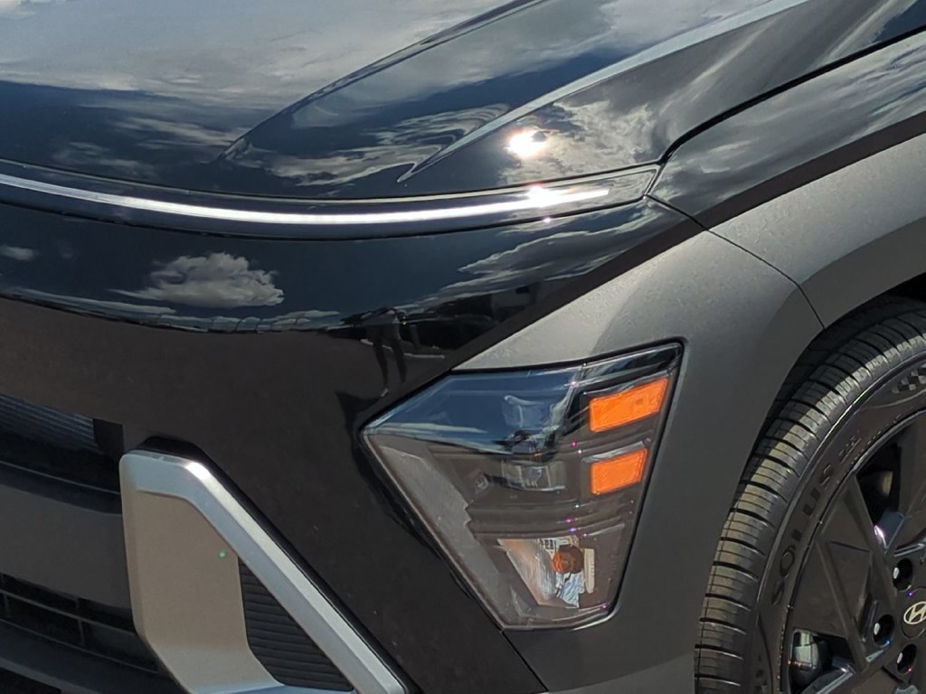 New 2027 Hyundai Kona SEL Sport FWD image 10