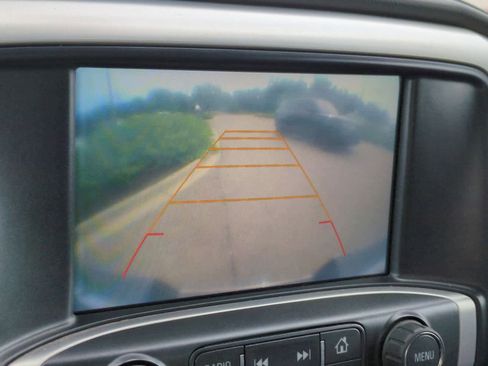 Used 2017 GMC Sierra 1500 SLE image 27