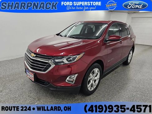 Used 2018 Chevrolet Equinox LT FWD image 1