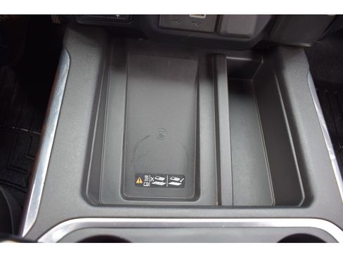 Used 2019 GMC Sierra 1500 SLT w/ SLT Convenience Package image 34