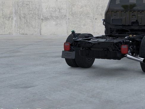 New 2026 Ford F350 XL w/ XL Chrome Package image 21