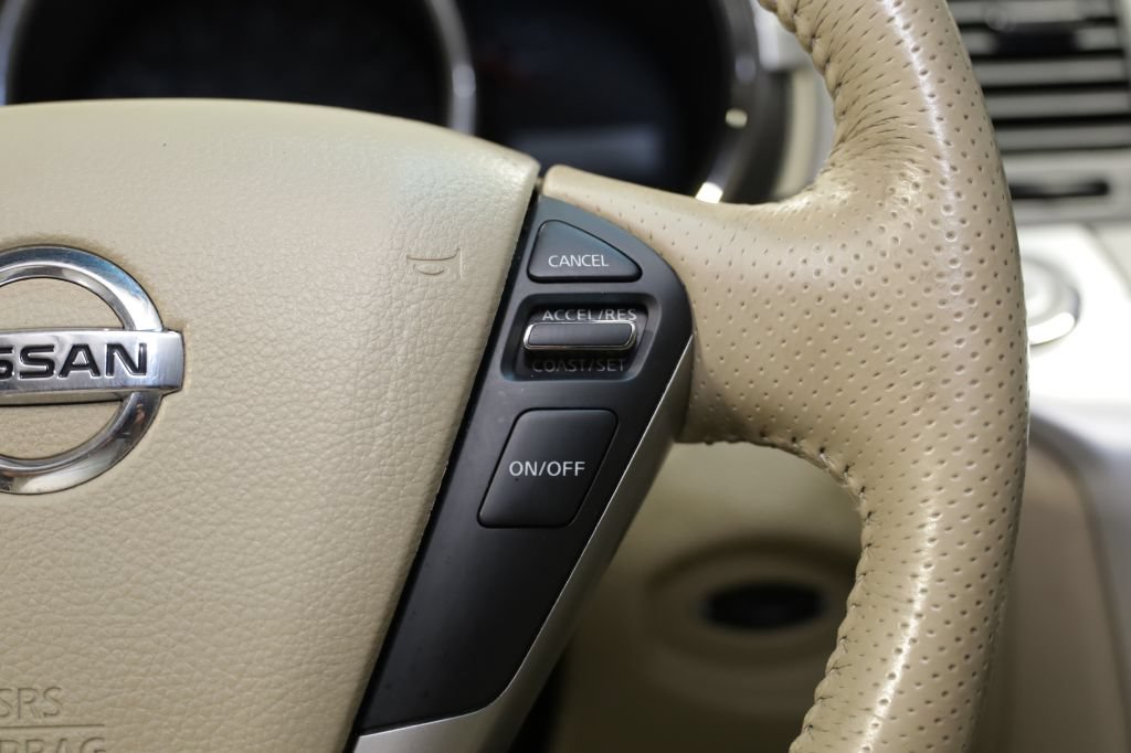 Used 2014 Nissan Murano SV AWD/4WD image 25