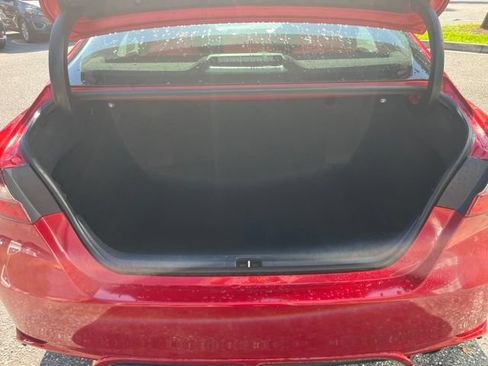 Used 2022 Toyota Camry SE FWD image 7