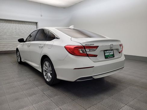 Used 2018 Honda Accord LX image 5