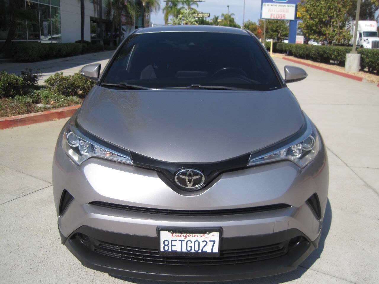 Used 2018 Toyota C-HR XLE FWD image 39