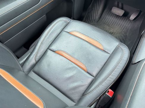 Used 2024 GMC Sierra 2500 AT4 w/ AT4 Premium Plus Package image 30