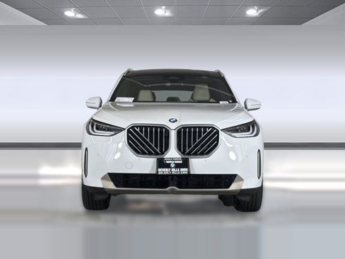 Used 2026 BMW X3 xDrive30i w/ Premium Package AWD/4WD image 6