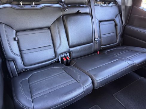 Used 2021 GMC Sierra 1500 Denali w/ Driver Alert Package II image 22