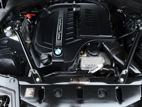 Used 2013 BMW 535i xDrive Sedan image 19