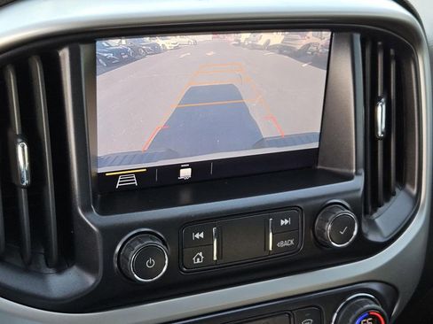 Used 2020 Chevrolet Colorado ZR2 image 22