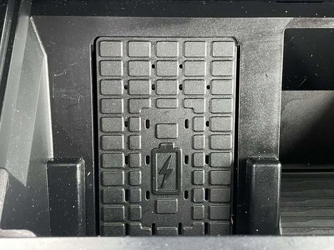 Used 2024 Ford F350 Lariat w/ Lariat Ultimate Package image 24