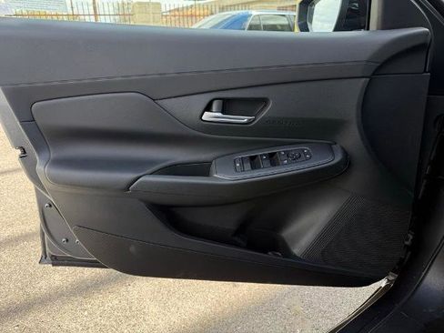 New 2026 Nissan Sentra SV w/ SV Convenience Package FWD image 17