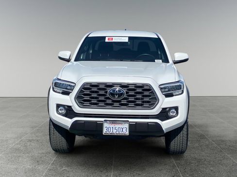 Certified 2023 Toyota Tacoma TRD Off-Road w/ Black Out Package (TMS) AWD/4WD image 8