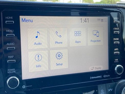 Used 2021 Toyota Highlander XSE image 18