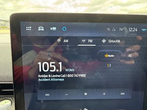 Used 2022 Ford Mustang Mach-E Premium AWD/4WD image 30
