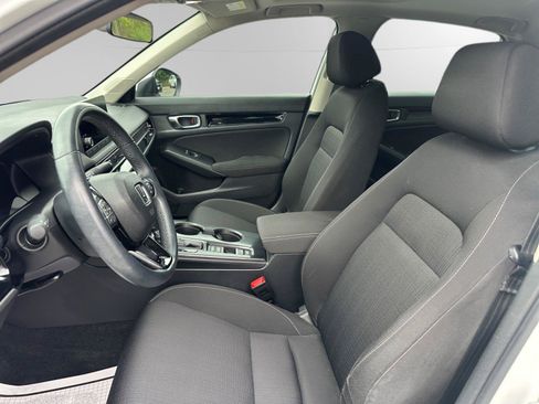 Used 2023 Honda Civic EX image 5