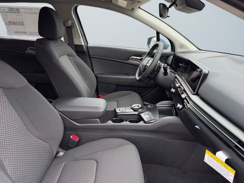 New 2026 Kia Sportage S image 15