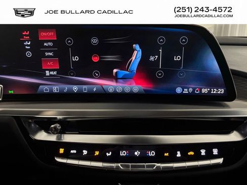 New 2026 Cadillac Lyriq V w/ LPO, Floor Liner Package image 27