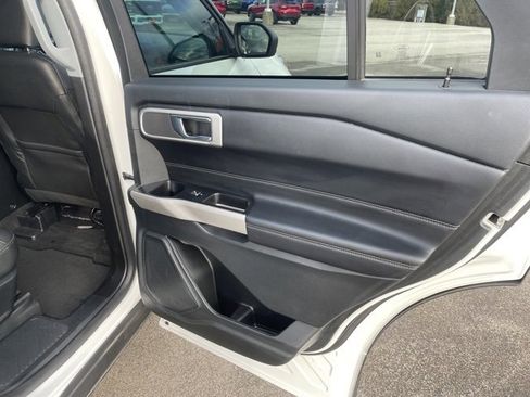 Used 2023 Ford Explorer XLT w/ Equipment Group 202A image 49