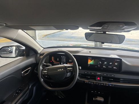 Used 2026 Kia K4 FWD image 33