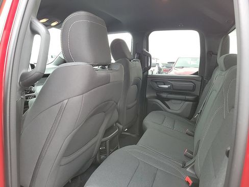 New 2026 RAM 1500 Express AWD/4WD image 10
