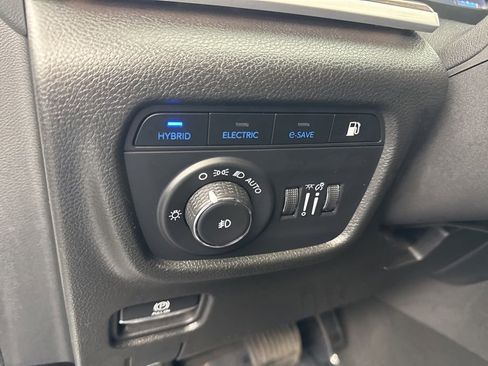 Used 2024 Jeep Grand Cherokee Limited 4xe AWD/4WD image 29