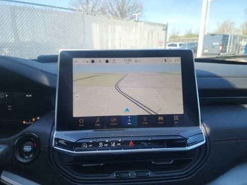 New 2026 Jeep Compass Trailhawk AWD/4WD image 6