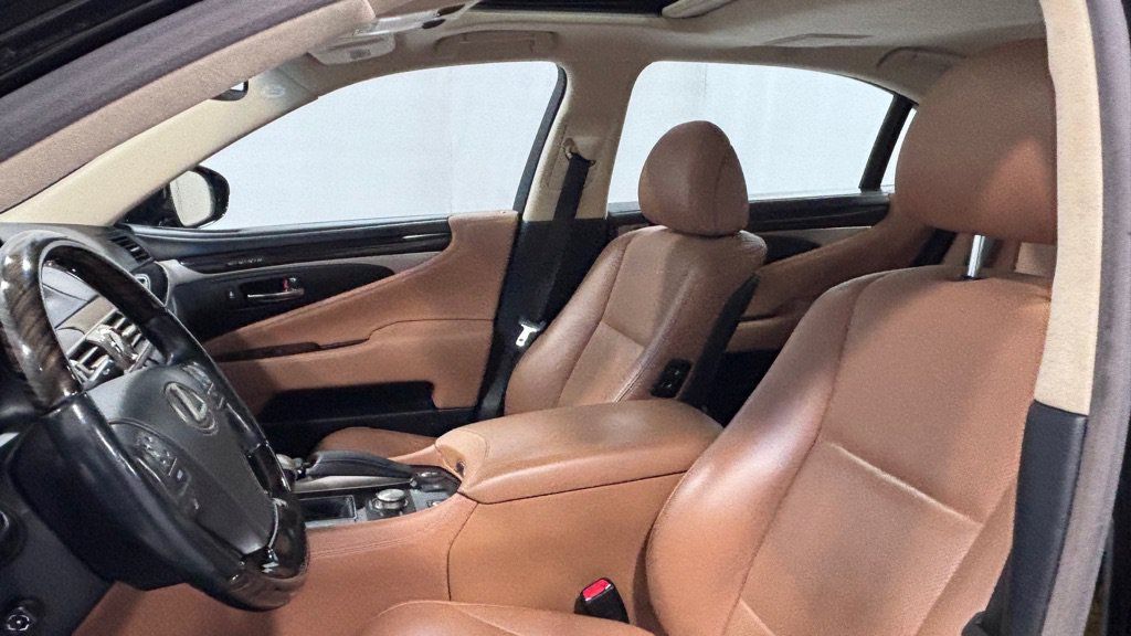 Used 2015 Lexus LS 460 L AWD/4WD image 12