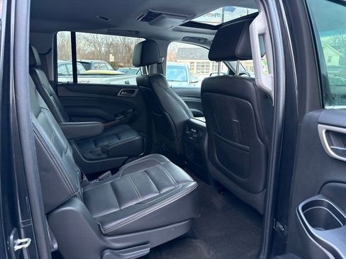 Used 2015 GMC Yukon XL Denali w/ Premium Package image 20