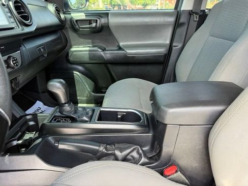 Used 2019 Toyota Tacoma SR w/ SR Convenience Package RWD image 24