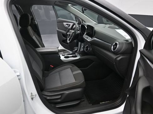 Used 2024 Chevrolet Blazer LT w/ Convenience Package image 31